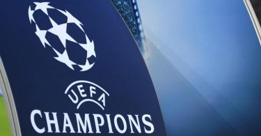 Die Champions League soll trotz der Coronavirus-Krise noch zu Ende gespielt werden. Foto: Marius Becker/dpa