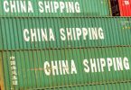 Container mit der Aufschrift «China Shipping», stehen im Hafen von Shanghai. Foto: Ole Spata/dpa