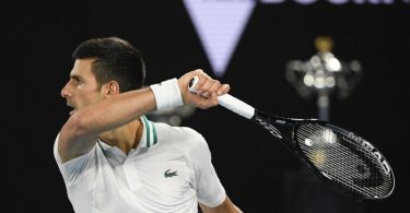 Seit seinem bisher letzten Australian-Open-Triumph hat Novak Djokovic eine unruhige Zeit erlebt. Foto: Andy Brownbill/AP/dpa