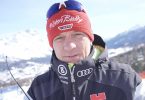 Wolfgang Maier, Sportdirektor Alpin beim Deutschen Skiverband DSV, besichtigt vor einem Rennen die Strecke. Foto: Michael Kappeler/dpa
