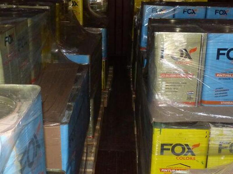 Blechdosen gefüllt mit Kokain (undatierte Aufnahme). In fünf Containern aus Paraguay hat der Hamburger Zoll mehr als 16 Tonnen Kokain sichergestellt. Foto: -/Zollfahndungsamt Hamburg/dpa