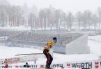 Die deutschen Langläufer mussten sich in Oberstdorf mit Rang sieben in der Staffel über 4x10 Kilometer zufrieden geben. Foto: Daniel Karmann/dpa