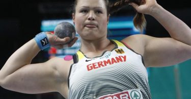Holte mit 19,04 Metern EM-Bronze: Christina Schwanitz in Aktion. Foto: Darko Vojinovic/AP/dpa