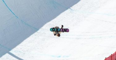 Halfpipe-Ass André Höflich trickste sich in Aspen auf den dritten Platz. Foto: Mike Dawson/U.S. Ski & Snowboard/dpa