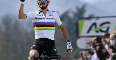 Gewann zum dritten Mal den Flèche Wallonne: Julian Alaphilippe. Foto: Eric Lalmand/BELGA/dpa