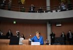 Bundeskanzlerin Angela Merkel sitzt vor dem Wirecard-Untersuchungsausschuss. Foto: John Macdougall/AFP-Pool/dpa