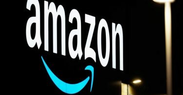 Der Online-Riese Amazon profitiert von der Corona-Krise. Foto: Soeren Stache/dpa-Zentralbild/dpa