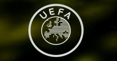 Die UEFA verschärft ihre Drohung gegen die verbliebenen drei Gründungsmitglieder der gescheiterten Super League. Foto: Jean-Christophe Bott/KEYSTONE/dpa