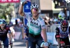 Peter Sagan vom deutschen Team Bora-hansgrohe gewann die zehnte Giro-Etappe. Foto: Gian Mattia D'alberto/LaPresse/AP/dpa