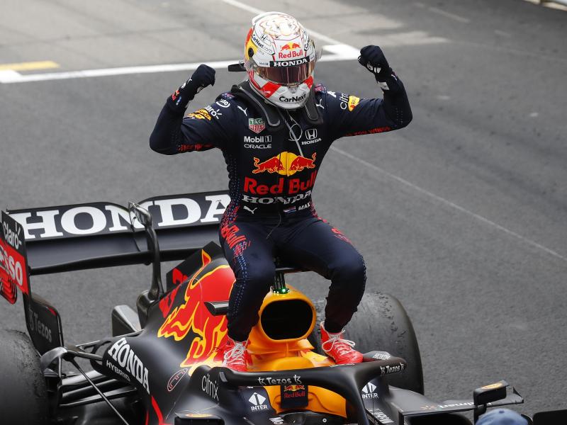 Siegte in Monaco: Red-Bull-Pilot Max Verstappen. Foto: Gonzalo Fuentes/Pool Reuters/dpa