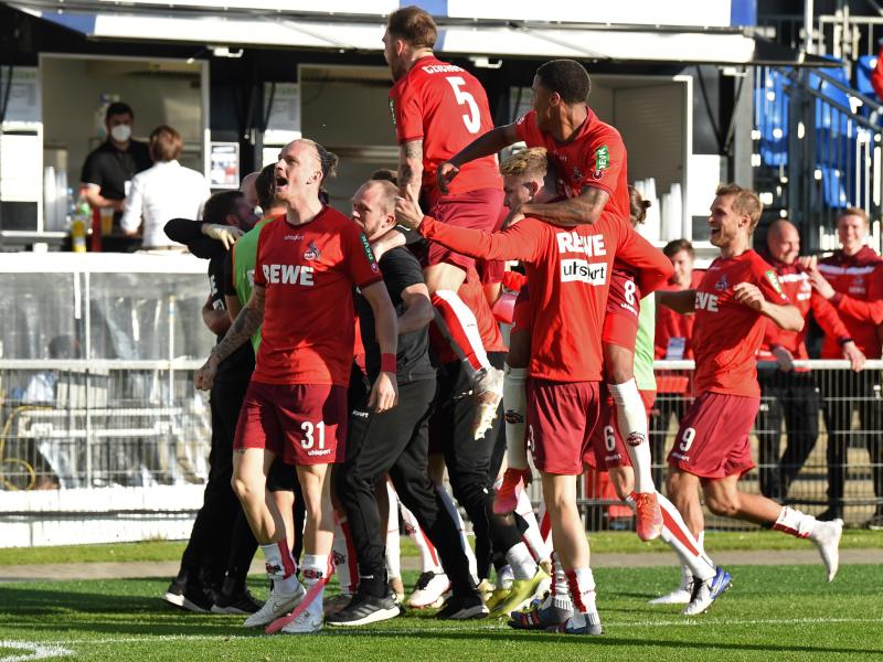 Durch den Sieg in Kiel hat der 1. FC Köln die Klasse gehalten. Foto: Carmen Jaspersen/dpa