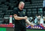 Will mit einem Seig gegen Kroatien die Tokio-Träume der deutschen Basketballer am Leben erhalten: Bundestrainer Henrik Rödl. Foto: Tilo Wiedensohler/dpa