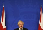 Der britische Premier Boris Johnson bei einer Pressekonferenz in der Downing Street. Foto: Daniel Leal-Olivas/POOL AFP/AP/dpa
