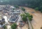 Ein erster Eindruck aus dem vom Hochwasser besonders stark betroffenen Ort Schuld bei Adenau. Foto: Christoph Reichwein/TNN/dpa