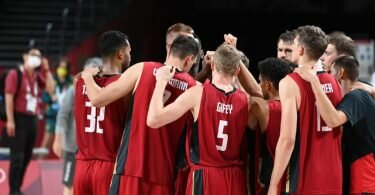 Auf die deutschen Basketballer wartet ein schwerer Gegner. Foto: Swen Pförtner/dpa