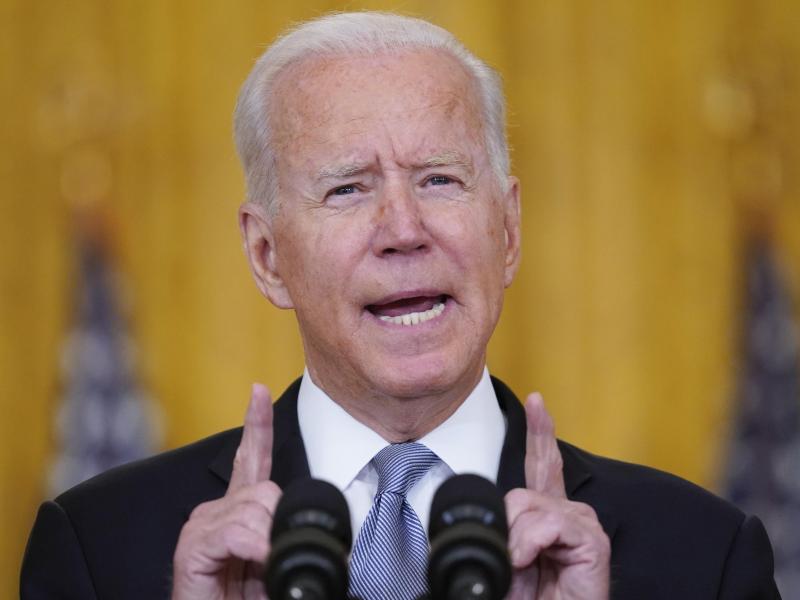 Joe Biden, Präsident der USA, spricht im Weißen Haus über die Situation in Afghanistan. Foto: Evan Vucci/AP/dpa