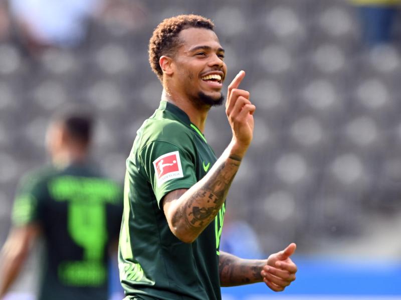 Joker Lukas Nmecha schoss Wolfsburg in Berlin zum Sieg. Foto: Soeren Stache/dpa-Zentralbild/dpa
