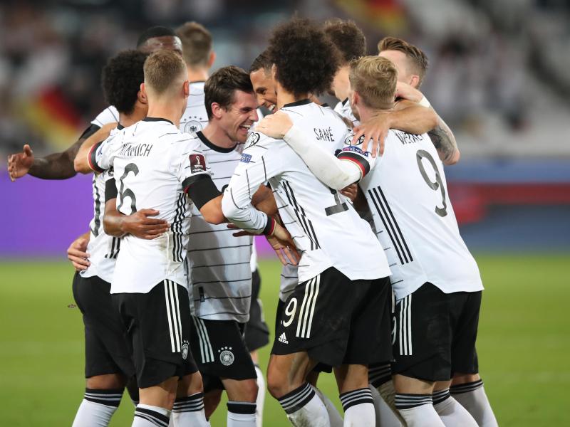 Das DFB-Team feierte in Stuttgart einen deutlichen Sieg gegen Armenien. Foto: Tom Weller/dpa