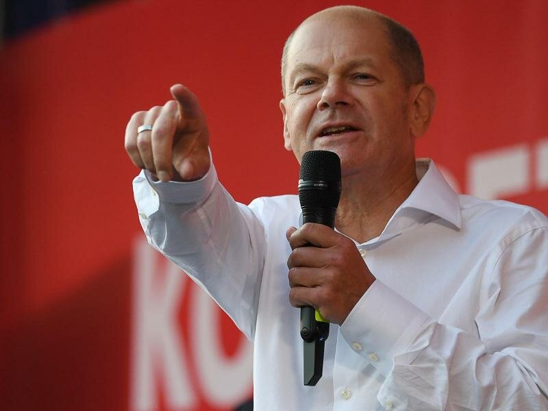 Kanzlerkandidat Olaf Scholz und die SPD liegen nun bei 25 Prozent. Foto: Swen Pförtner/dpa