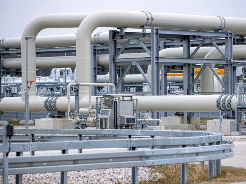 Rohrsysteme und Absperrvorrichtungen in der Gasanlandestation der Nord Stream 2. Foto: Jens Büttner/dpa-Zentralbild/dpa