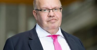 Peter Altmaier (CDU), Bundesminister für Wirtschaft und Energie. Altmaier ist nach Informationen der dpa mit einem Notarzt in ein Berliner Krankenhaus gebracht worden. Foto: Sebastian Kahnert/dpa-Zentralbild/dpa