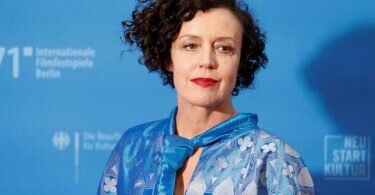 Maria Schrader präsentiert ihren Film «Ich bin dein Mensch» auf der Berlinale. Foto: Axel Schmidt/Reuters/Pool/dpa