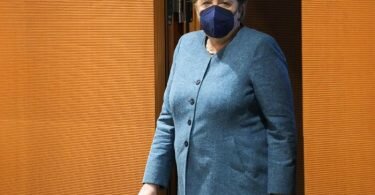 Noch-Kanzlerin Angela Merkel zieht sich nach 16 Jahren aus der Politik zurück. Foto: Markus Schreiber/Pool AP/dpa