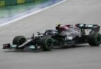 Lewis Hamilton hofft auf einen erneuten Sieg in Sotschi. Foto: Sergei Grits/AP/dpa