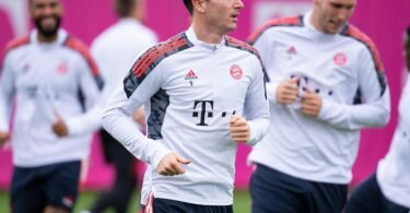 Wollen mit einem Sieg über Dynamo Kiew in der Champions League die Tabellenführung festigen: Die Bayern-Spieler beim Abschlusstraining. Foto: Sven Hoppe/dpa