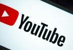 Das Logo der Internet-Videoplattform Youtube. (Archivbild). Foto: Monika Skolimowska/dpa-Zentralbild/dpa