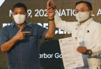 Rodrigo Duterte will künftig seinen langjährigen Berater Christopher Go unterstützen, der gerade seine Kandidatur für das Amt des Vizepräsidenten eingereicht hat. Foto: Lisa Marie David/POOL REUTERS/AP/dpa