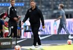 Herthas Cheftrainer Pal Dardai verlässt bei Spielende die Coaching-Zone. Foto: Soeren Stache/dpa-Zentralbild/dpa