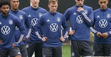 Deutschland bestreitet gegen Rumänien das 982. Länderspiel: Serge Gnabry (l-r), Thilo Kehrer, Lukas Klostermann, Joshua Kimmich, Kai Havertz und Jamal Musiala beim Training. Foto: Marcus Brandt/dpa