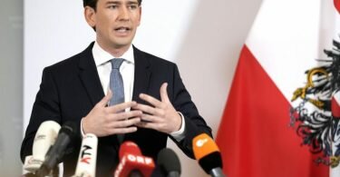 Der österreichische Bundeskanzler Sebastian Kurz bestreitet die Korruptionsvorwürfe. Foto: Georg Hochmuth/APA/dpa