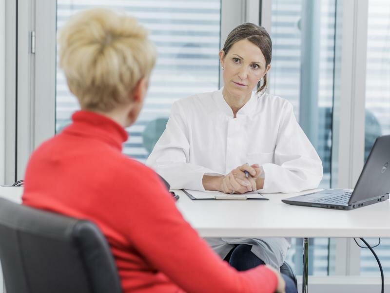 Zweite Meinung: Die Ursache für ein gesundheitliches Problem lässt sich nicht immer schnell und eindeutig diagnostizieren. Foto: Monique Wüstenhagen/dpa-tmn