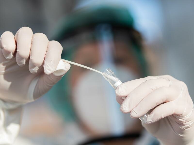 Das Infektionsgeschehen in Deutschland nimmt wieder etwas Fahrt auf. Foto: Tom Weller/dpa