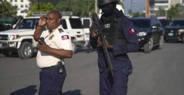 In Haiti ist laut Medienberichten eine Gruppe Missionare entführt worden. Foto: Joseph Odelyn/AP/dpa