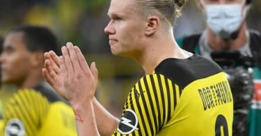Auch ohne Top-Stürmer Erling Haaland ist der BVB gegen Ingolstadt klarer Favorit. Foto: Bernd Thissen/dpa