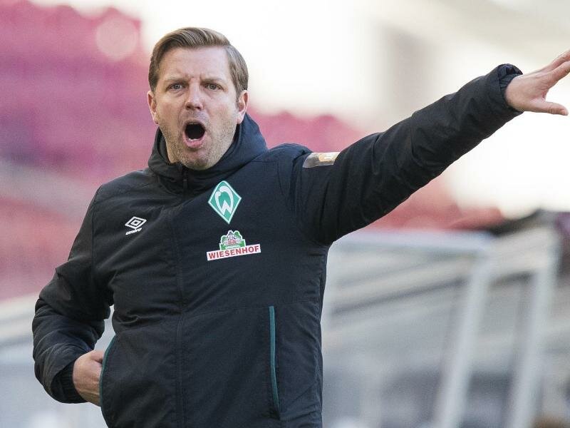 Hat beim VfL Wolfsburg ein straffes Start-Programm: Florian Kohfeldt. Foto: Tom Weller/dpa