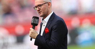Will beim 1. FC Köln keine Impfpflicht verordnen: Geschäftsführer Alexander Wehrle. Foto: Rolf Vennenbernd/dpa