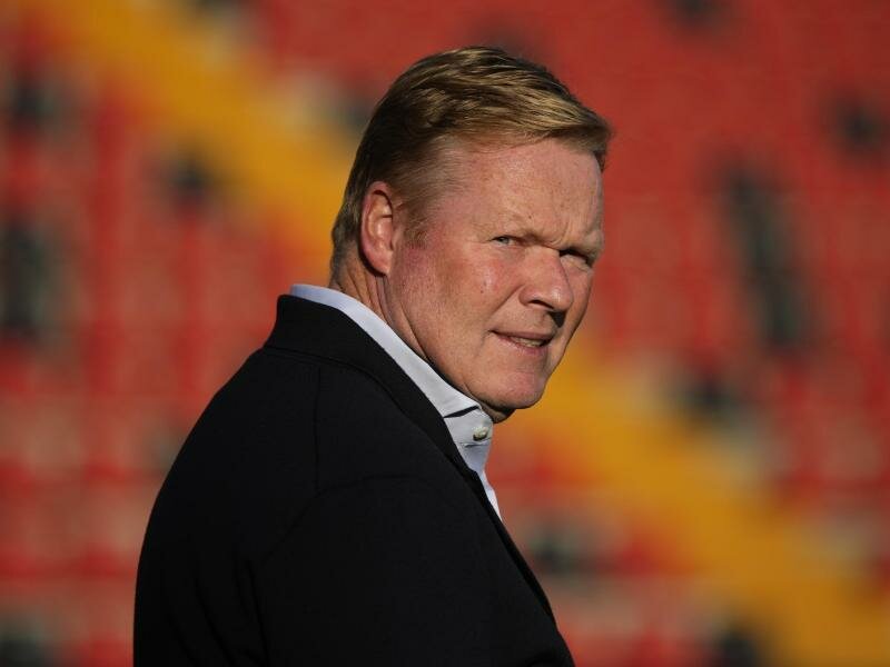 Der FC Barcelona und Trainer Ronald Koeman gehen getrennte Wege. Foto: Manu Fernandez/AP/dpa