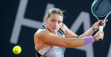Jule Niemeier ist zum ersten Mal beim Billie Jean King Cup, dem einstigen Fed Cup, dabei. Foto: Daniel Bockwoldt/dpa