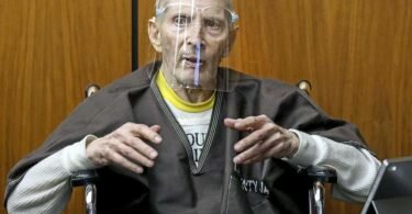 Im Oktober war der Immobilienerbe Robert Durst bereits in Los Angeles wegen Mordes an einer Freundin vor über 20 Jahren zu lebenslanger Haft ohne Bewährung verurteilt worden. Foto: Gary Coronado/Pool Los Angeles Times via AP/dpa