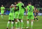 Der VfL Wolfsburg setzte sich gegen Red Bull Salzburg durch. Foto: Swen Pförtner/dpa