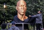 Eine Skulptur von George Floyd wird in New York enthüllt. Foto: John Minchillo/AP/dpa