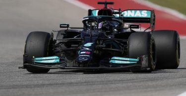 Lewis Hamilton will beim Großen Preis von Mexiko den Rückstand auf Max Verstappen verkürzen. Foto: Nick Didlick/AP/dpa
