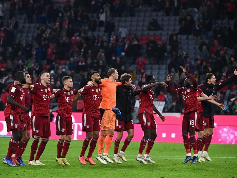Die Bayern-Spieler hatten gegen Freiburg gleich mehrer Grüne zum Feiern. Foto: Sven Hoppe/dpa
