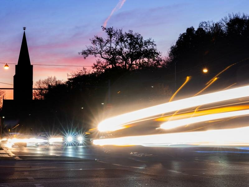 2019 starben schätzungsweise 307.000 Menschen in der EUn vorzeitig durch die Belastung ihrer Umgebungsluft mit Feinstaub - unter ihnen Zehntausende in Deutschland. Foto: Julian Stratenschulte/dpa