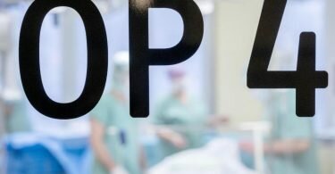 Bessere Erfolgsaussichten: Eine Preha erhöht die Wahrscheinlichkeit, dass das OP-Ergebnis gut wird. Foto: Florian Schuh/dpa-tmn