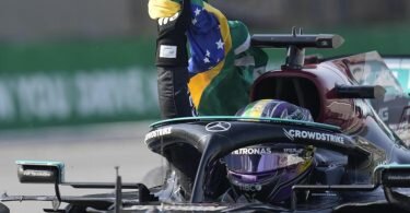 Will auch in Katar als erster über den Zielstrich fahren: Lews Hamilton. Foto: Andre Penner/AP/dpa